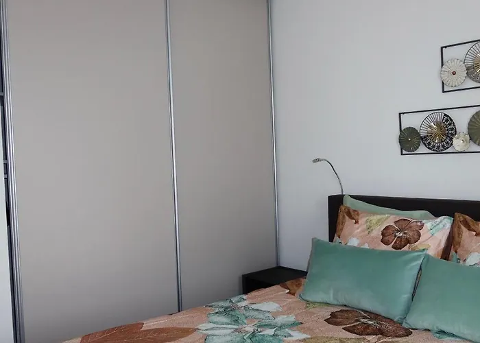 Charivy\'S Guesthouse
